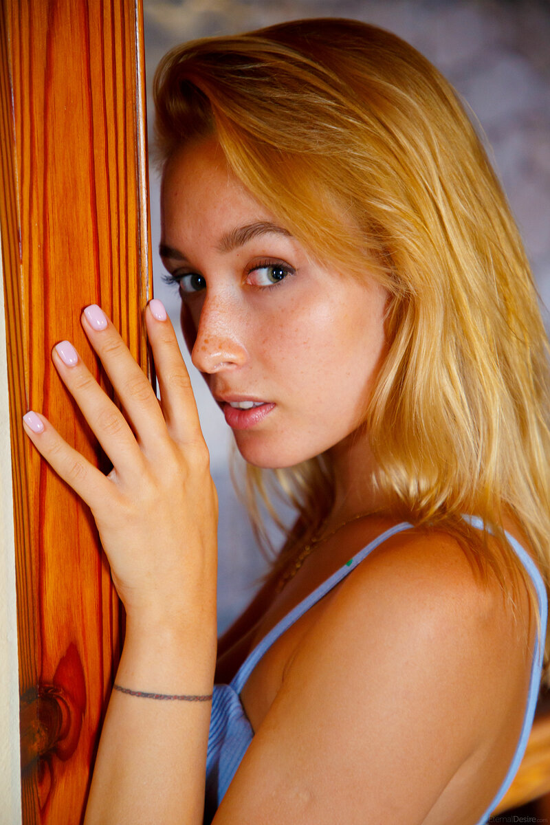 Таня, 21